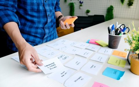 ux-indonesia-WCID2JWoxwE-unsplash