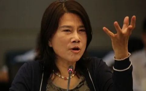格力电器回应董明珠被停职审查：谣言，还在正常办公