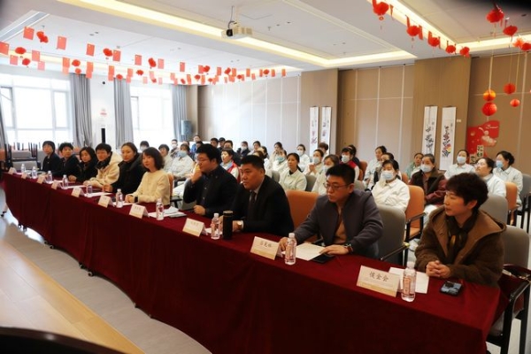 寿山福海情牵捷护佳,“医心呵护”公益行点亮失禁老人护理之光