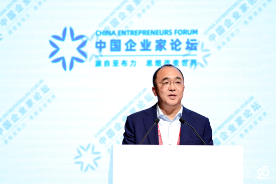 说的是心里话!有500强公司董事长直言:Deepseek写的诗很油腻 是大路货