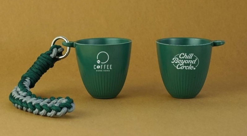 以及以咖啡渣制成的试饮杯。