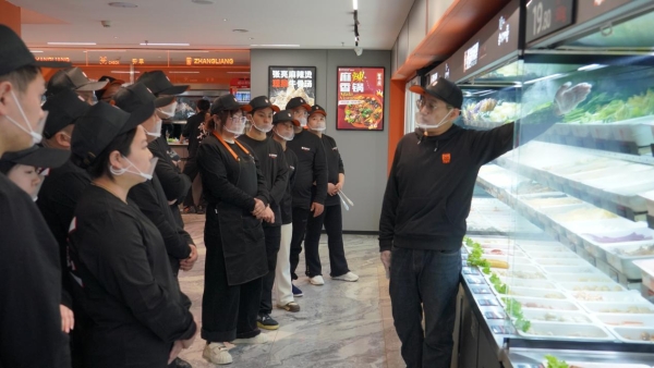  专业培训帮扶体系，张亮麻辣烫助力数千家门店高效经营