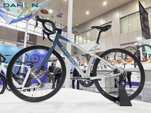 DAHON大行亮相台北国际自行车展，"快车道"技术闪耀全球 
