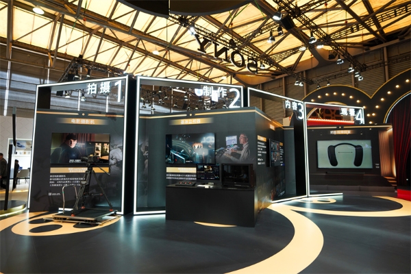 索尼电视9系荣获AWE2025艾普兰金奖，引领显示技术新高度