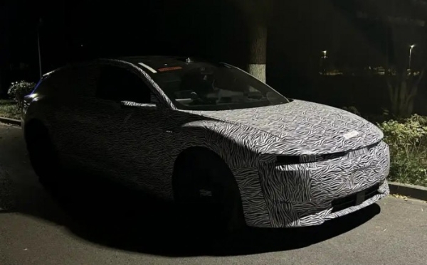 豪华轿车推荐：奥迪AUDI E，猎装美学与电动豪华的完美邂逅