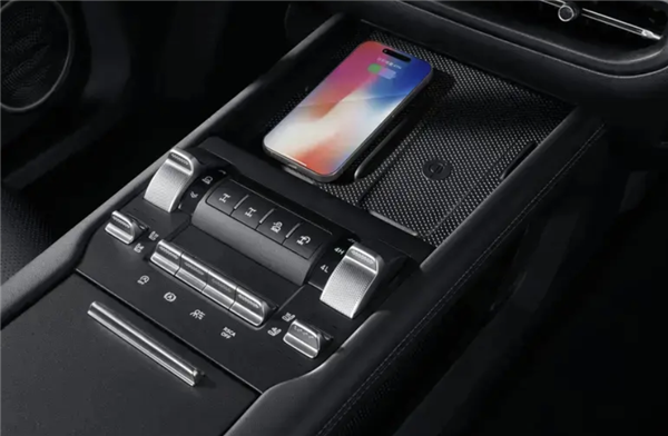 国产硬派越野扛把子！2025款坦克300 24小时订单突破4369台