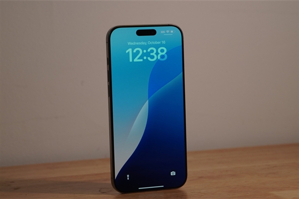 标准版含金量在上升!曝iPhone 17全系采用三星M14 OLED面板