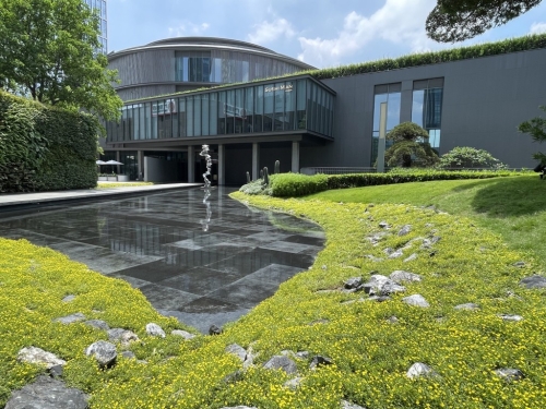 佛山文青好去处2025｜５. 和美术馆 和美术馆（HEM）是由家族设立的非营利民营美术馆，面积约为16,000平方米。