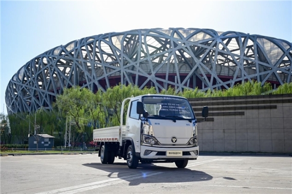 轻小卡齐亮相，福田奥铃智蓝新能源带来"王炸"组合 