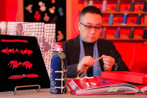 百威×上海滩：非遗技艺“编织”东方新生，国际品牌助推中式美学全球绽放