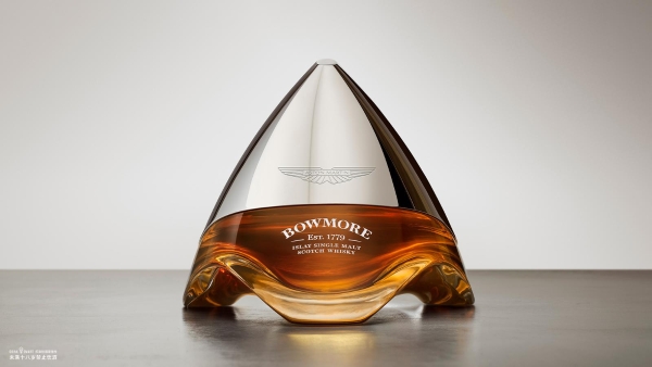 波摩与阿斯顿·马丁联袂发布波摩ARC-54年单一麦芽苏格兰威士忌