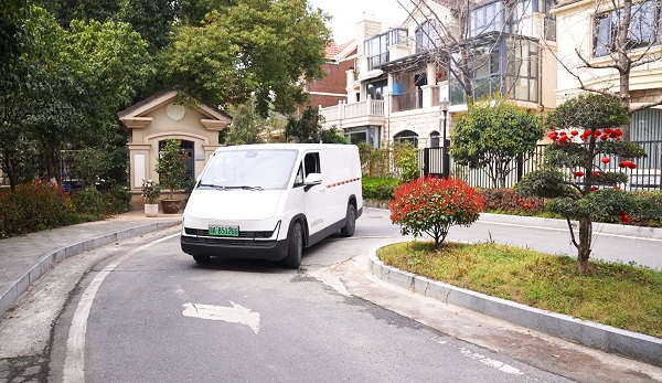 福田卡文乐福：解锁城配“新玩法”，女司机百公里场景实测 