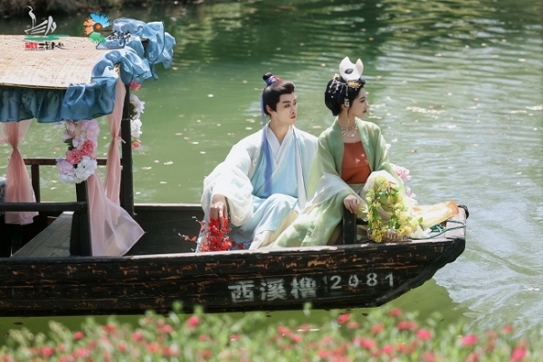 探索民企高质量发展路径，“路在脚下·戈峻2025谷雨演讲”圆满落幕