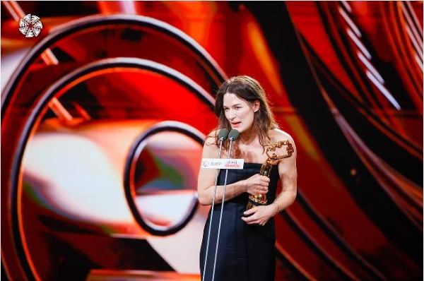 光影与匠心交织，百岁山见证第十五届北京国际电影节圆满落幕