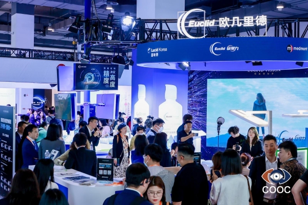 《从 “光谱稳定” 到 “护眼靠谱”：柯达白泽系列护眼大路灯闪亮第25届COOC展》