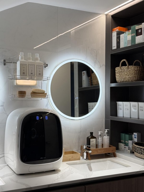 小熊电器滚筒智洗舱：解锁健康洗护新姿势，品质生活轻松可及