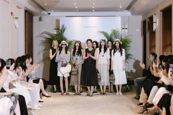 “YI 境之旅 —— 译依周年自然灵感”译依YIYI五周年盛大启幕