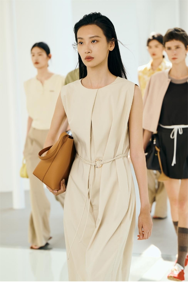 「此时彼地」— indicia标记2025春夏秀场发布