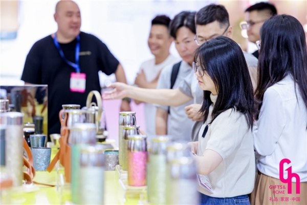  2025深圳礼品家居展盛大启幕：全场景采购盛宴，引领礼业创新风潮