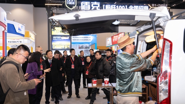 创新让生活更美好丨“方泰科闪耀2025北京雅森展，圆满收官引领行业新潮流！”