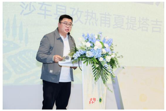 叠纸携手绿技行助力荒漠生态治理