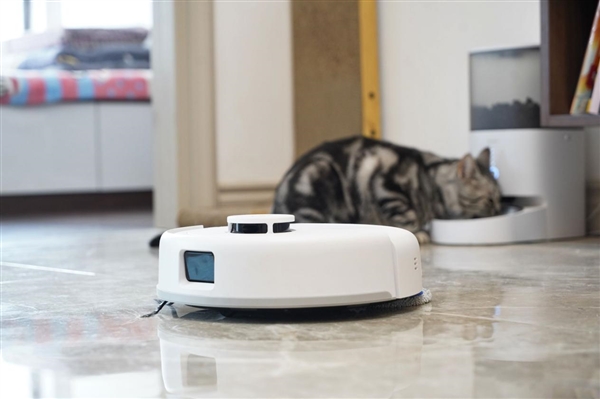 28.6cm超迷你！科沃斯地宝mini扫地机器人图赏