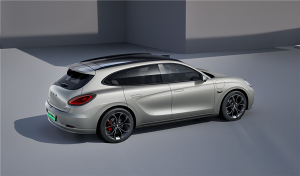 十多万就能获得保时捷同款造型！欧拉闪电猫旅行版亮相上海车展