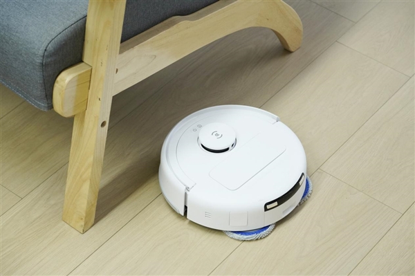 28.6cm超迷你！科沃斯地宝mini扫地机器人图赏
