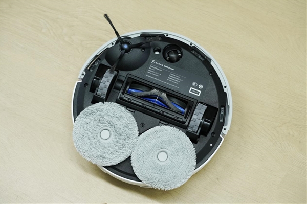 28.6cm超迷你！科沃斯地宝mini扫地机器人图赏