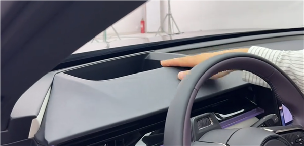 马自达首款增程SUV 全新EZ-60内饰公布：祖宗之法也能改！