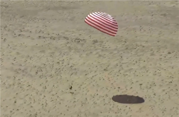 揭秘送神十九回家的超级大伞：1200平米、1920片高强锦丝绸无缝拼接