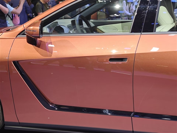 内饰向新势力看齐 新一代雷克萨斯ES官图发布：网友吐槽失了本色