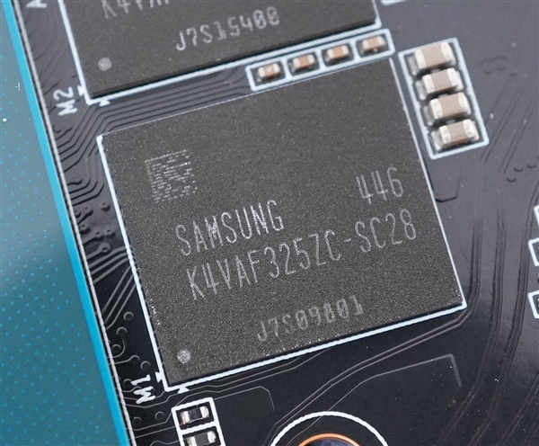 小心!RTX 50系列的GDDR7显存要“抽奖”了