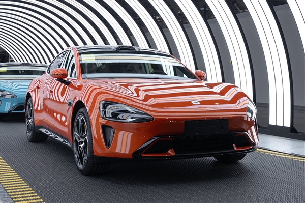 消息称小米汽车3月锁单超8.5万台：车越欠越多 根本交不完