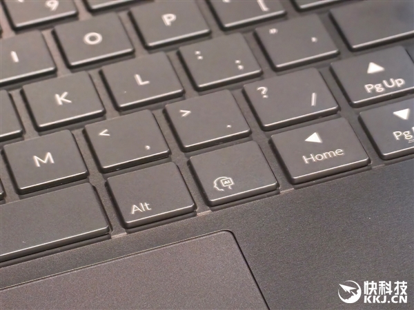 爱簿智能全球首发AIBOOK算力本：预置Linux开发环境一步到位！你也能开发AI