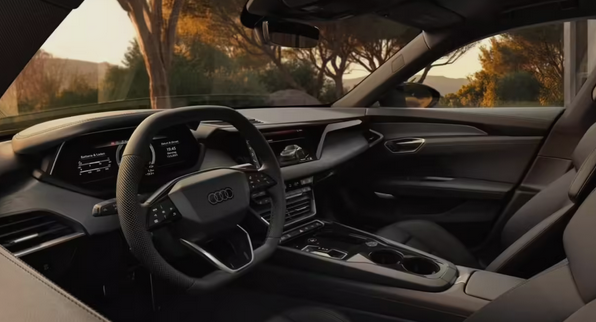 小米SU7同级！奥迪e-tron GT新车型发布：售价87.3万元