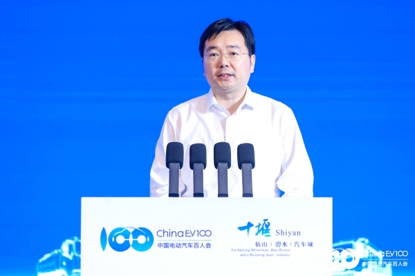 共建生态新高地，东风商用车亮相2025专用车产业创新发展大会暨专用车科技展