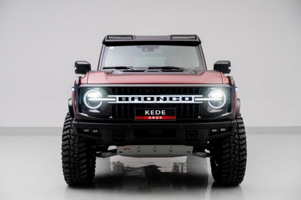 克蒂怪兽SV7携液态金属龙血红&蒂芙尼蓝限定配色闪耀上海车展 