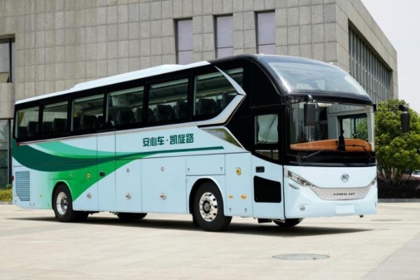  荣膺四项殊荣！安凯客车以创新实力引领商用车高质量发展 