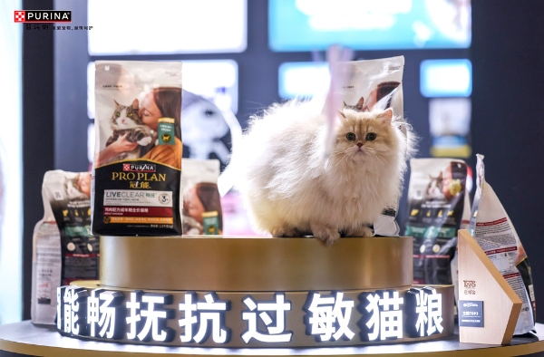 破解对猫过敏难题，冠能畅抚猫粮本土化新品重磅上市 