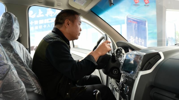 庆铃T28创业家皮卡昆明上市 10万级皮卡引爆西南创业创富热潮