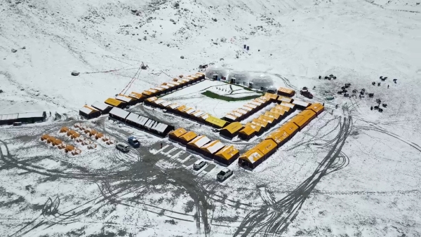  珠峰好用 全球好用！太阳雨空气能2025春季新品珠峰发布会圆满举行