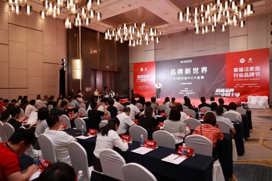  超级品牌，KMY卡米亚登榜陶瓷十大品牌，连夺多项大奖 