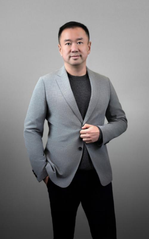 英科医疗董事长刘方毅：做一家拥抱时代、拥抱变化的企业