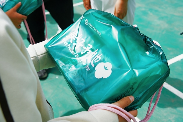  从“她需要”到“她设计” 奈丝公主重磅新品抑菌棉纱卫生巾发布