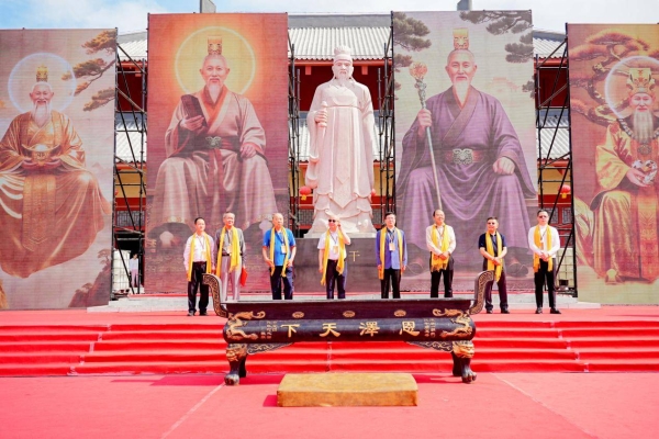  AI赋能文旅新生态：朝歌首发比干数字生命体，淇县开启“AI+文旅”新时代