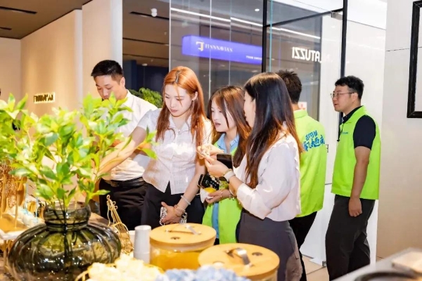 FINNNAVIAN芬纳维亚(中国)又一门店盛大开业