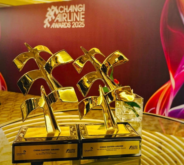  东航新加坡航线客、货运增长显著