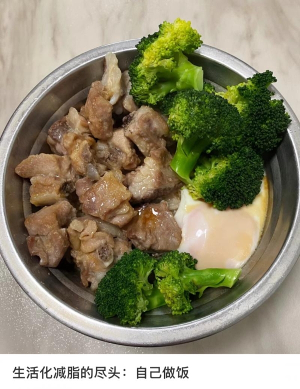  都说年轻人用咖啡“续命”，原来是这么续的？