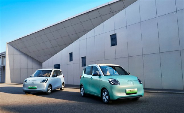 蝉联57个月A00级销冠！五菱宏光MINIEV四月销售28990台